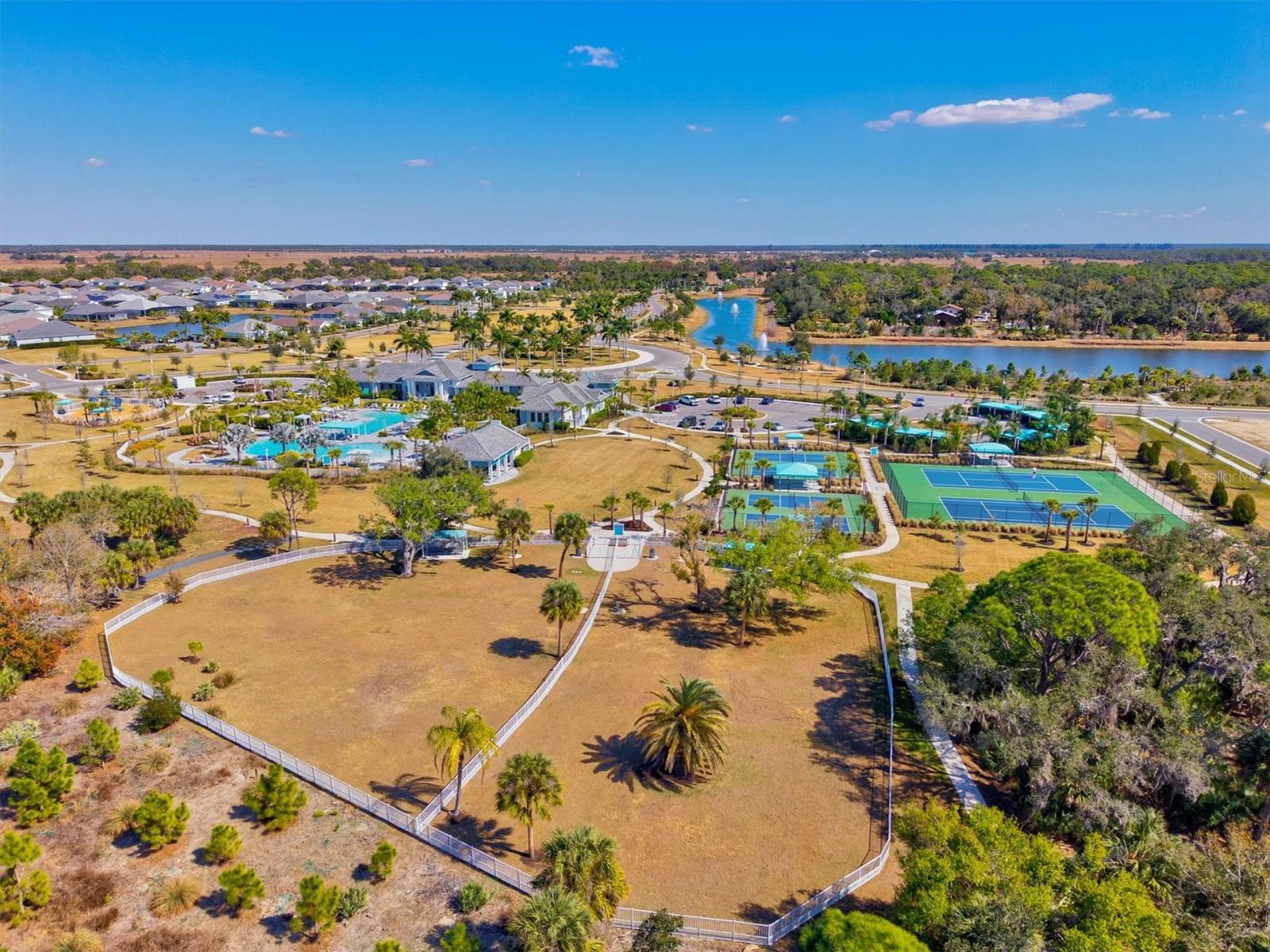 GRAND PARK PH 1 - Residential