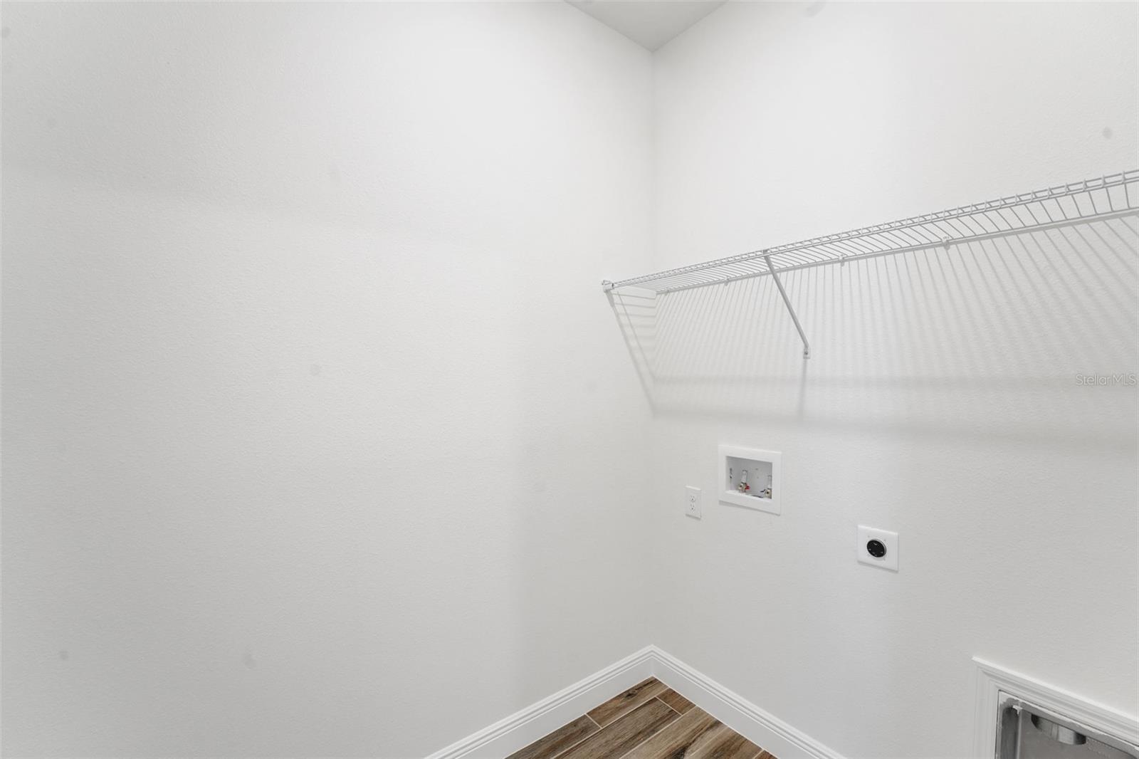 ANGELINE - Residential