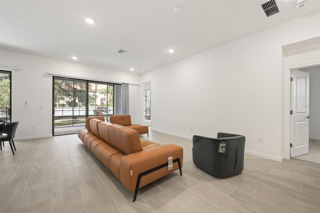 Photo of 5821 High Seas Drive, Orlando, FL 32821 (MLS # O6438031)
