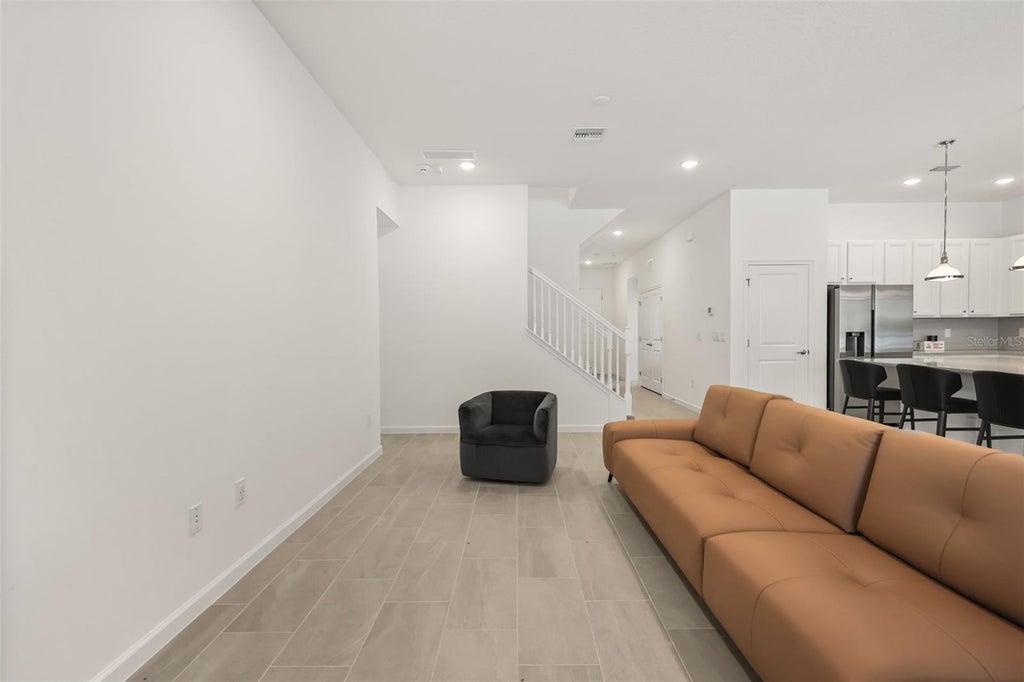 Photo of 5821 High Seas Drive, Orlando, FL 32821 (MLS # O6438031)