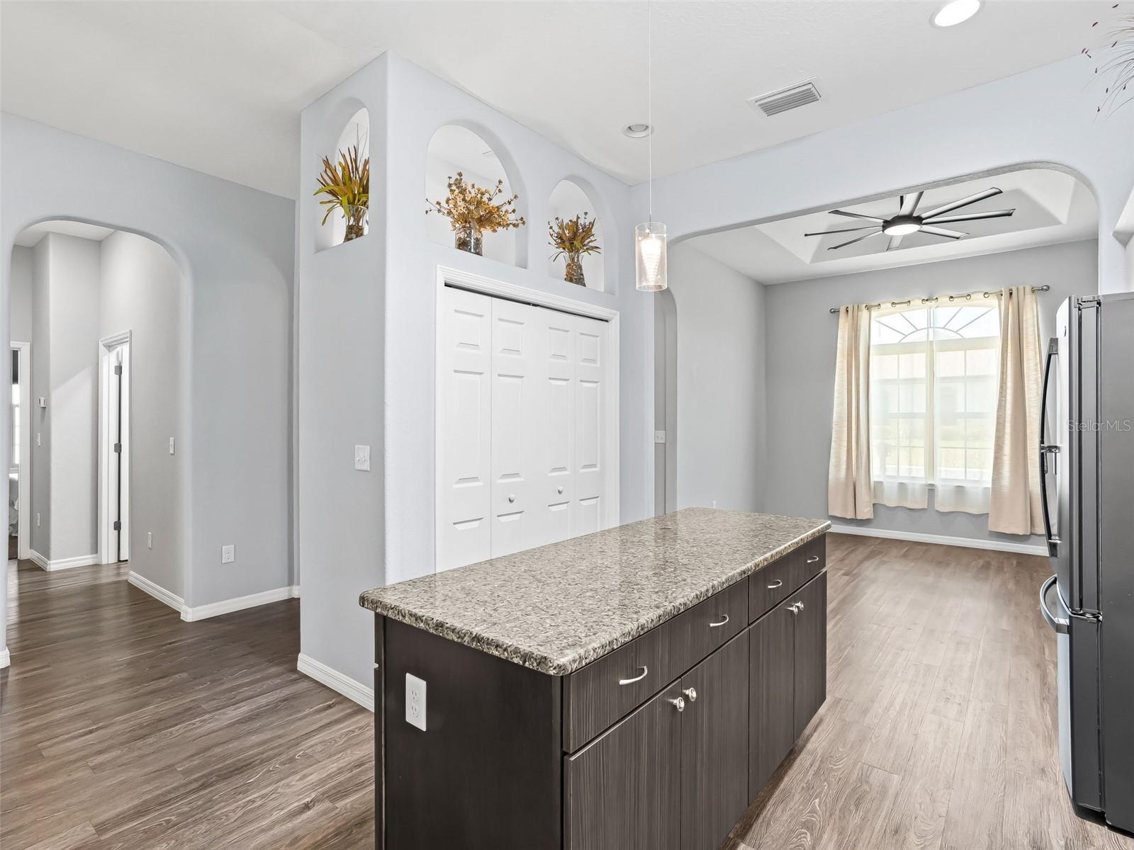 NORTH VALLEY/STONECREST UN 02 - Residential