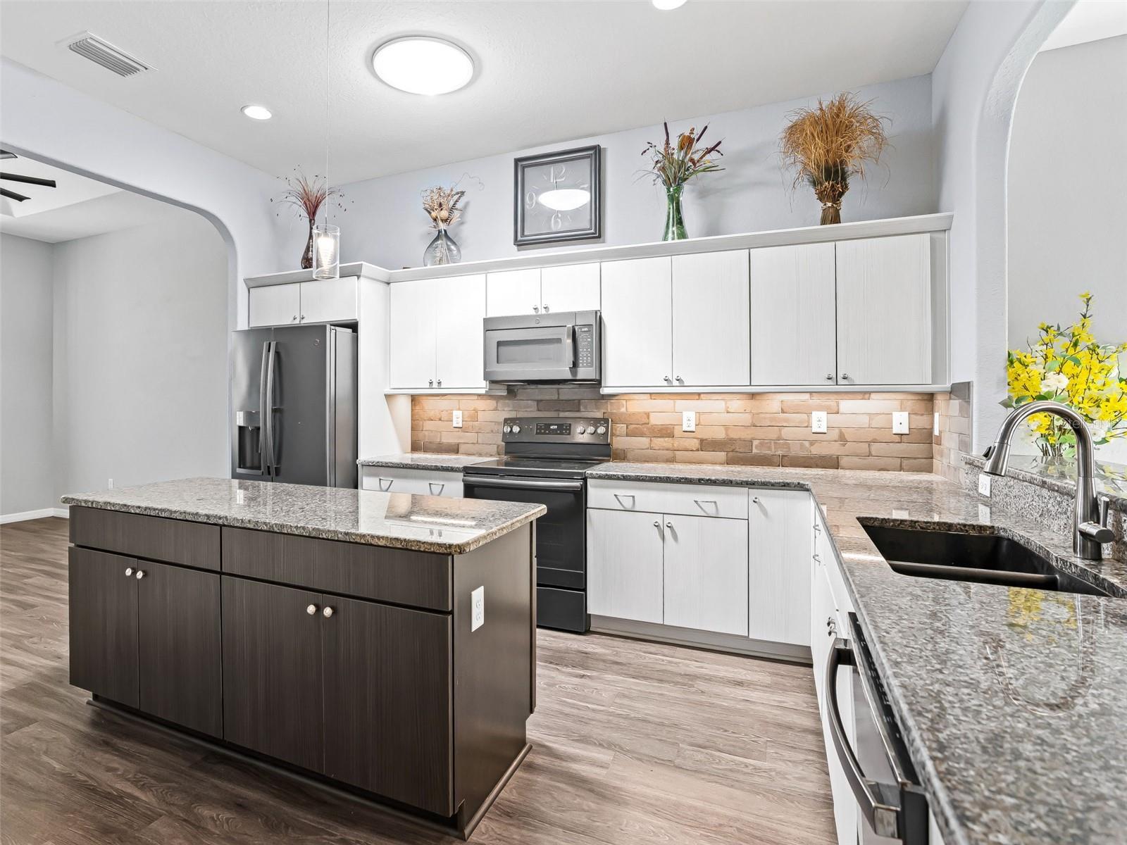 NORTH VALLEY/STONECREST UN 02 - Residential