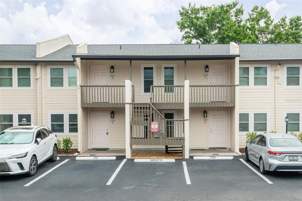 Photo of 525 S Lincoln Avenue #106, Tampa, FL 33609 (MLS # TB8495500)