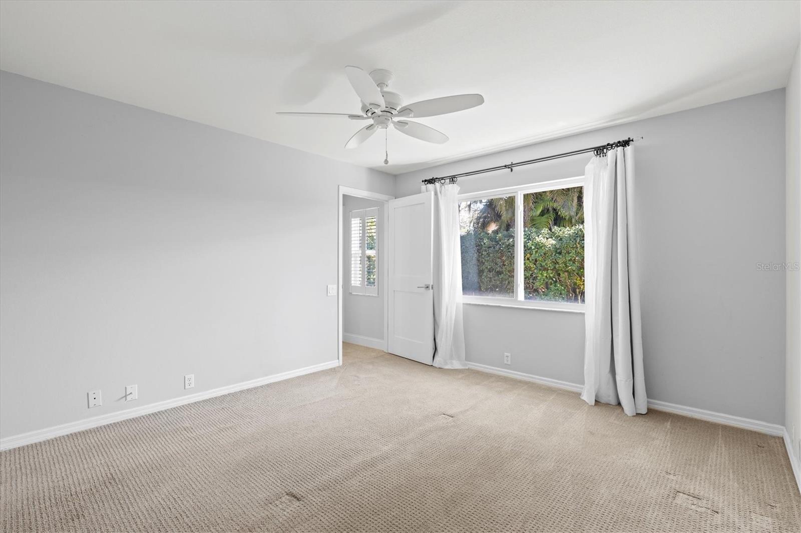 HIGHLAND LAKES - Residential