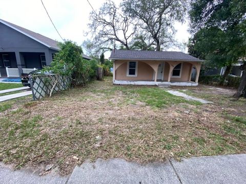8718 N BROOKS STREET TAMPA FL 33604