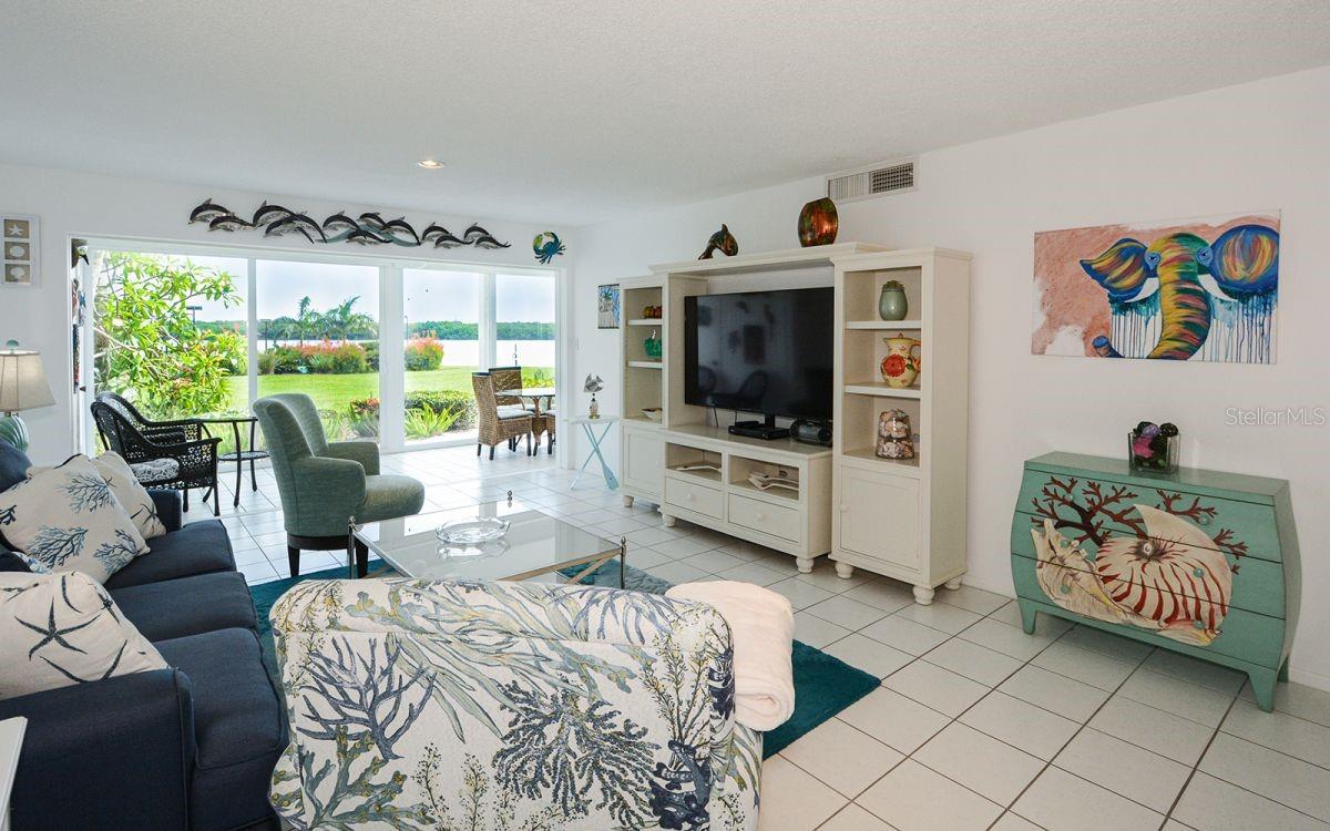 4440 EXETER DRIVE 103