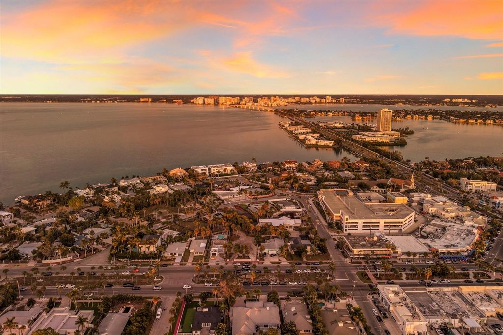 Photo of 130 N Blvd Of The Presidents, Sarasota, FL 34236 (MLS # A4675641)