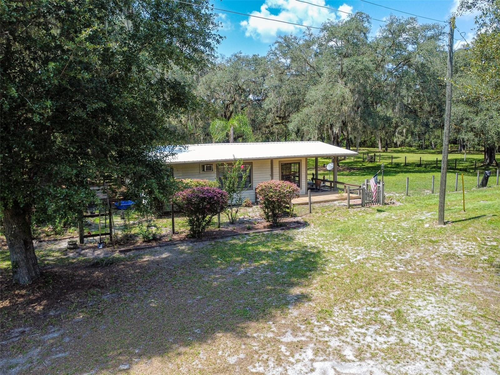 28622 N STATE ROAD 121