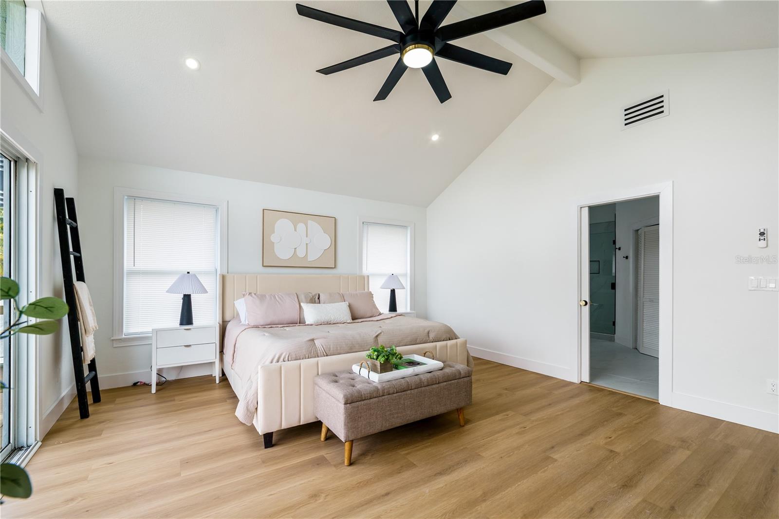 LAKE TARPON ESTATES - Residential