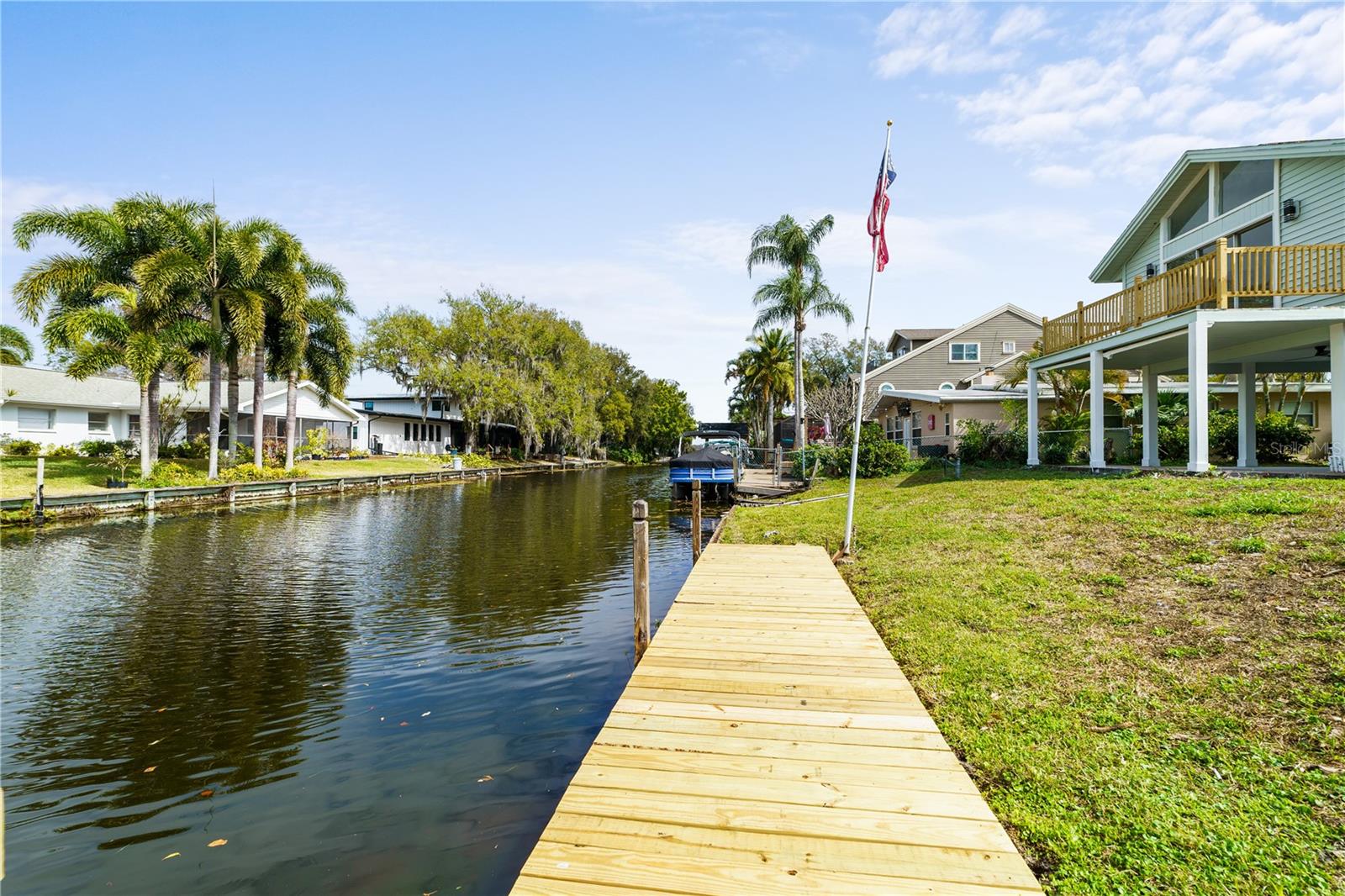LAKE TARPON ESTATES - Residential