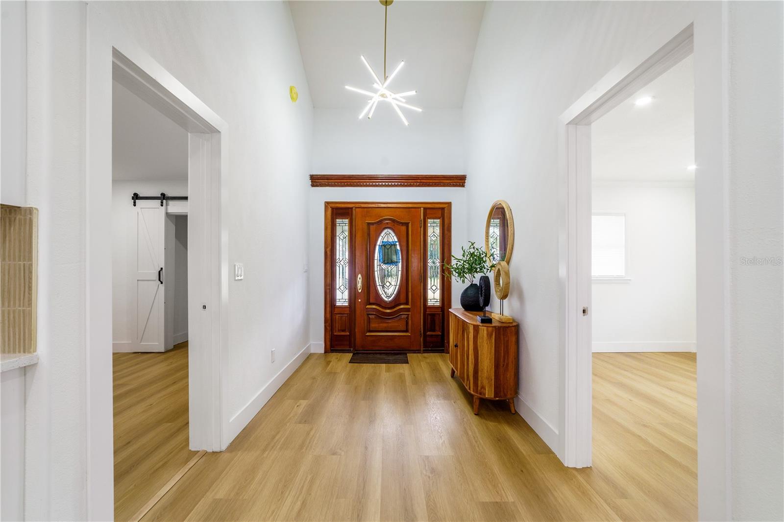 LAKE TARPON ESTATES - Residential