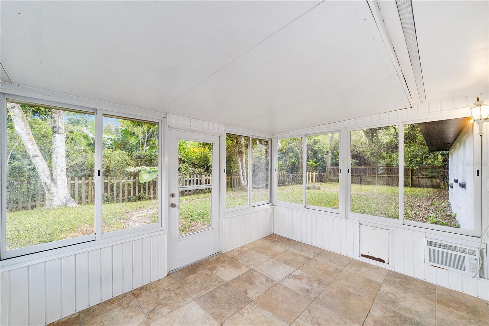 SERENOLA ESTATES AMD 1ST ADD SERENOL - Residential