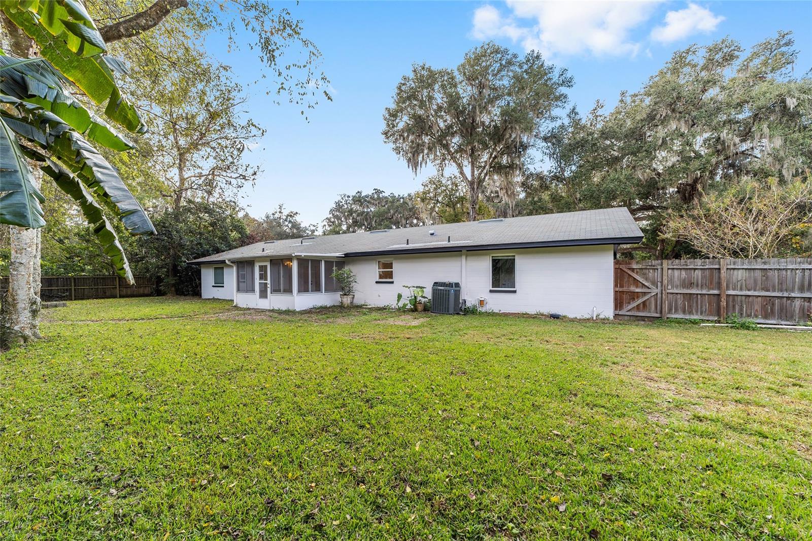 SERENOLA ESTATES AMD 1ST ADD SERENOL - Residential