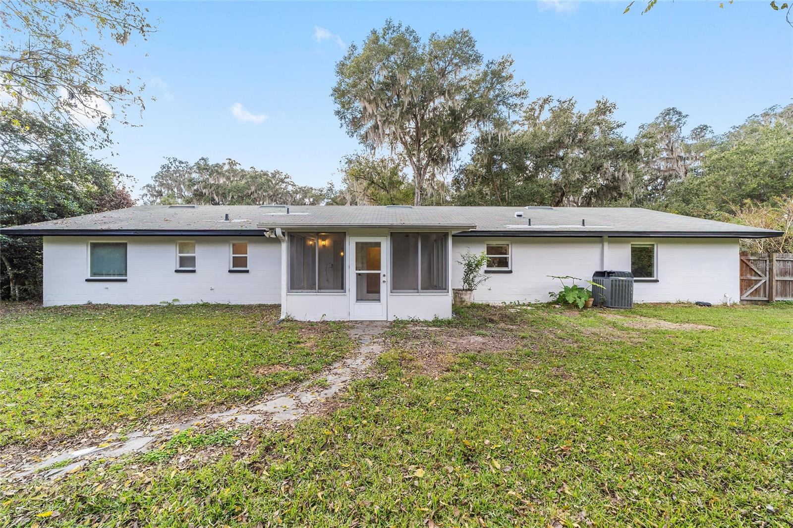 SERENOLA ESTATES AMD 1ST ADD SERENOL - Residential