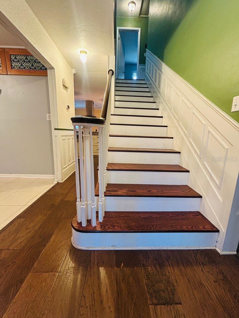 608 SW 80TH BOULEVARD