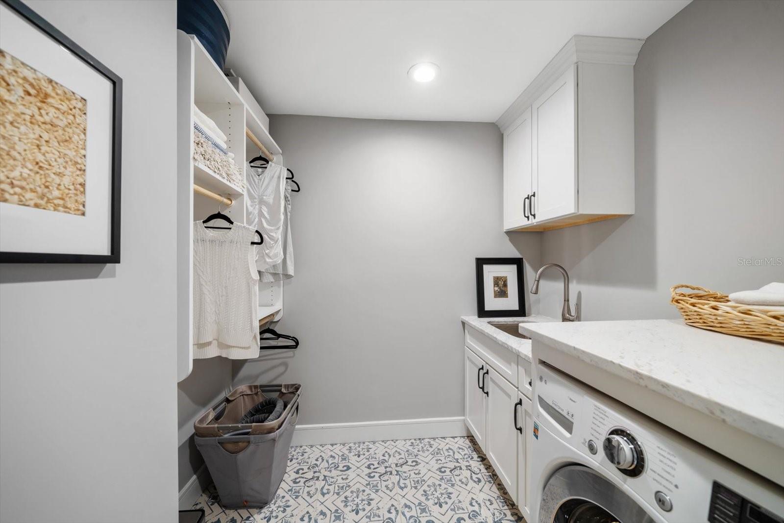 MARINA DEL REY AT SAND KEY - Residential