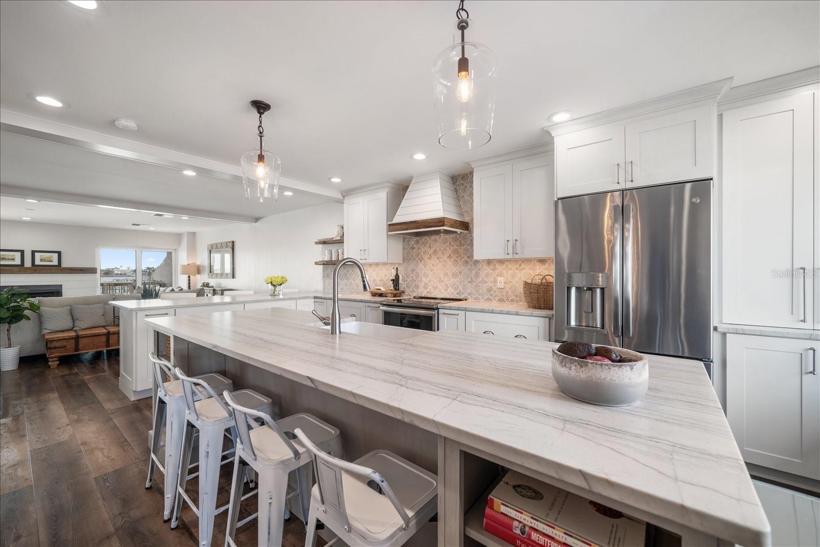 MARINA DEL REY AT SAND KEY - Residential