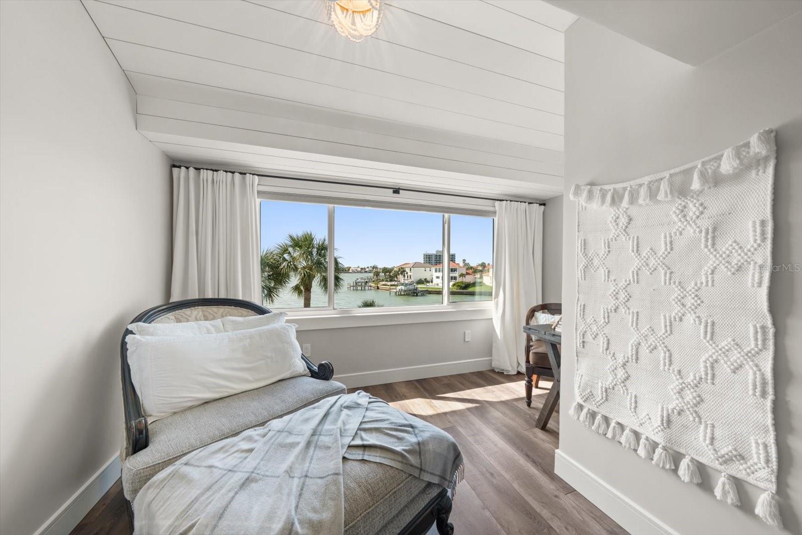 MARINA DEL REY AT SAND KEY - Residential