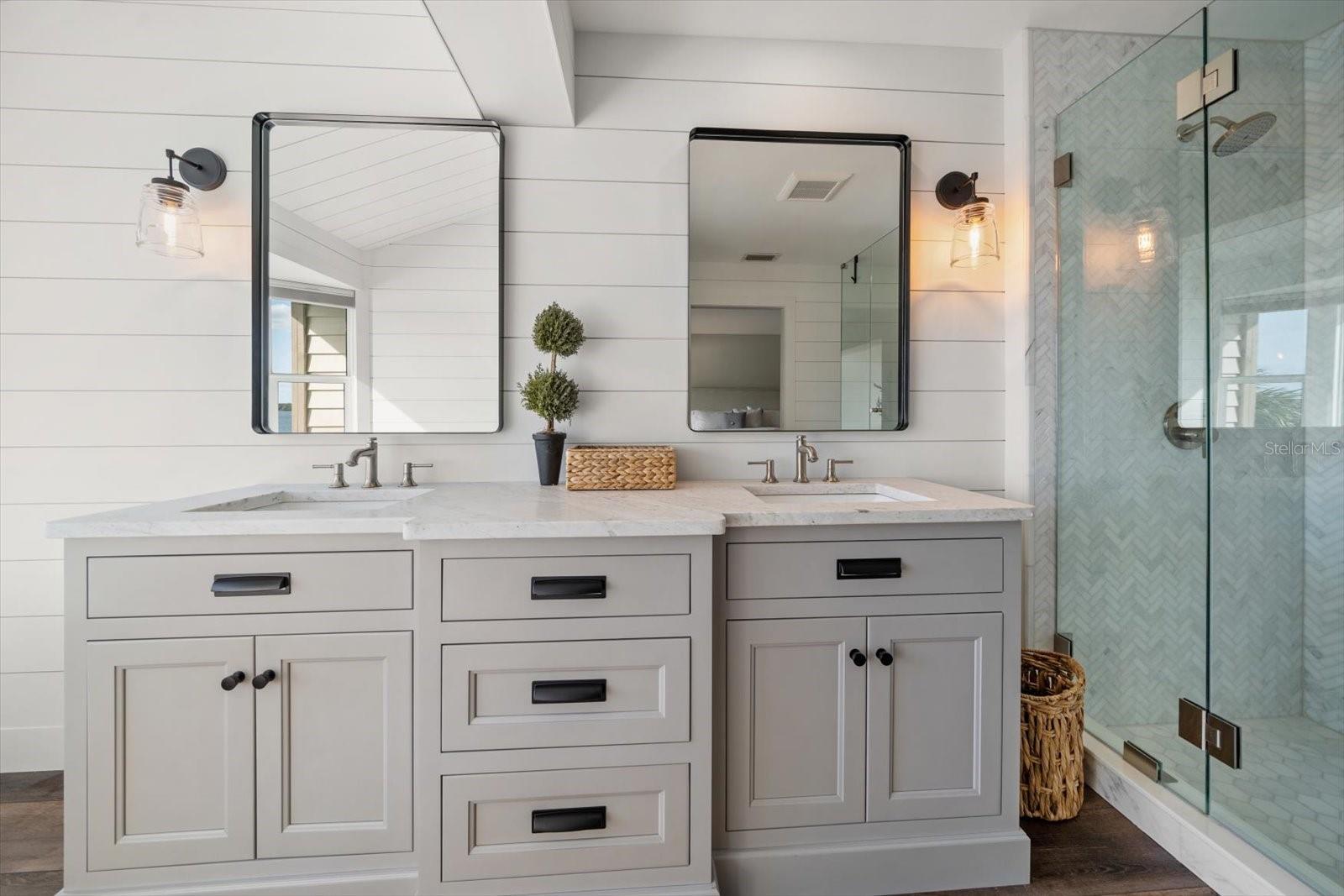 MARINA DEL REY AT SAND KEY - Residential