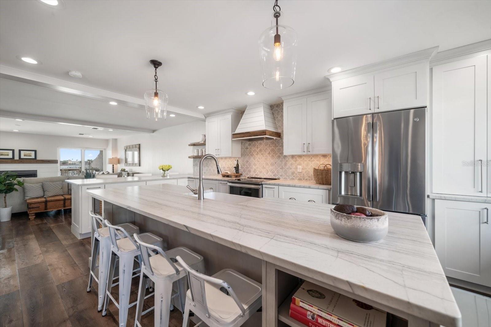 MARINA DEL REY AT SAND KEY - Residential