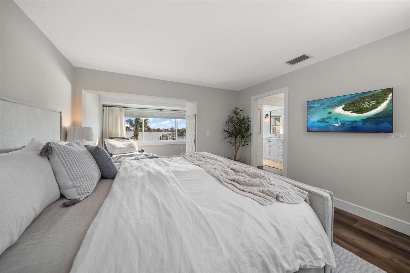 MARINA DEL REY AT SAND KEY - Residential