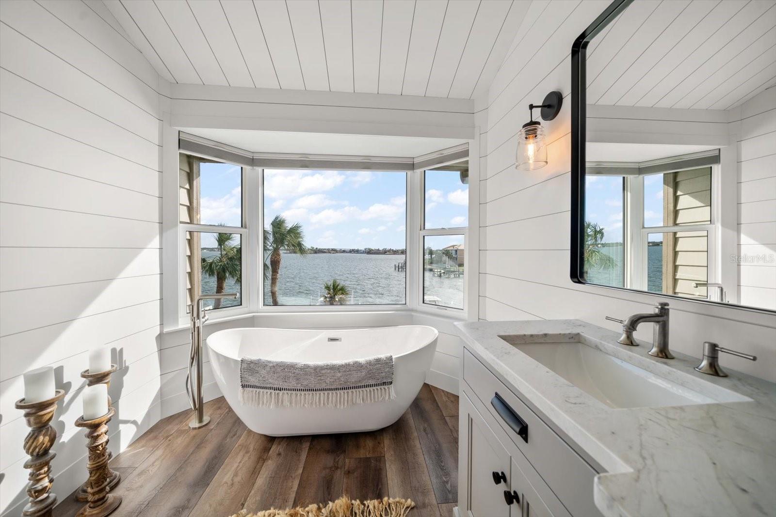 MARINA DEL REY AT SAND KEY - Residential