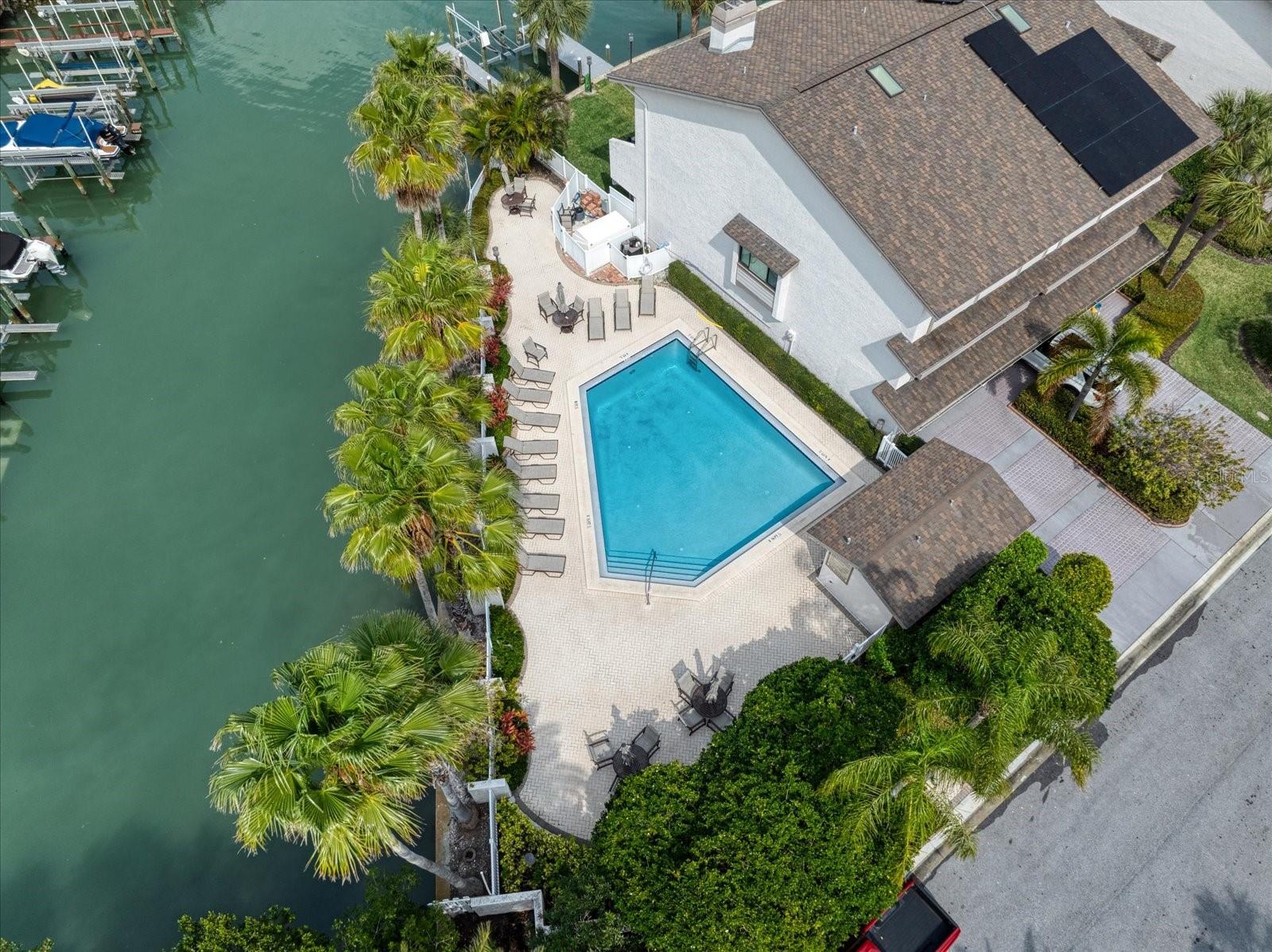 MARINA DEL REY AT SAND KEY - Residential