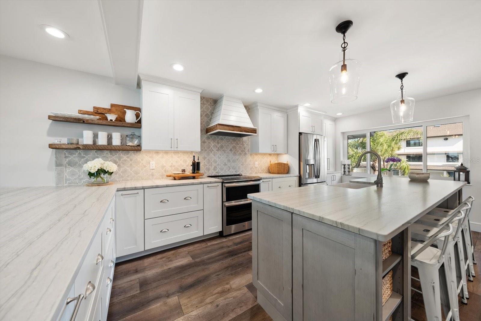 MARINA DEL REY AT SAND KEY - Residential