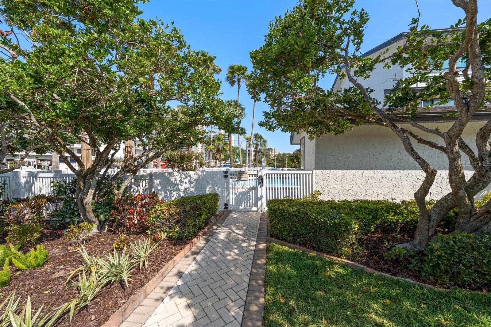 MARINA DEL REY AT SAND KEY - Residential