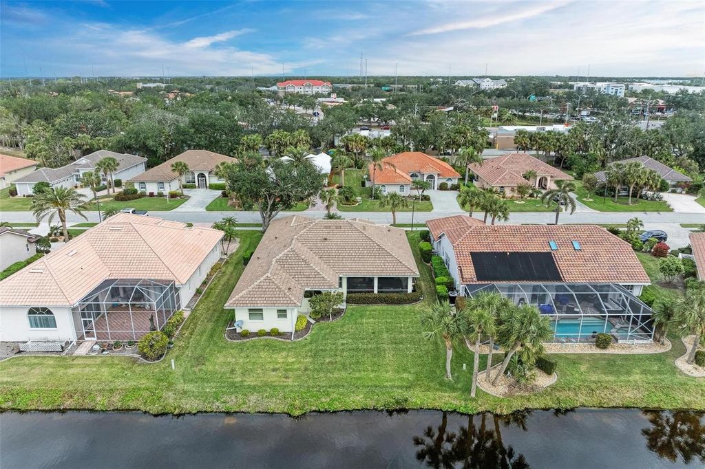 Photo of 115 Grand Oak Circle, Venice, FL 34292 (MLS # A4670476)
