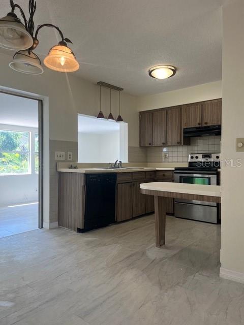 WHITE WAY ANNEX - Residential Lease