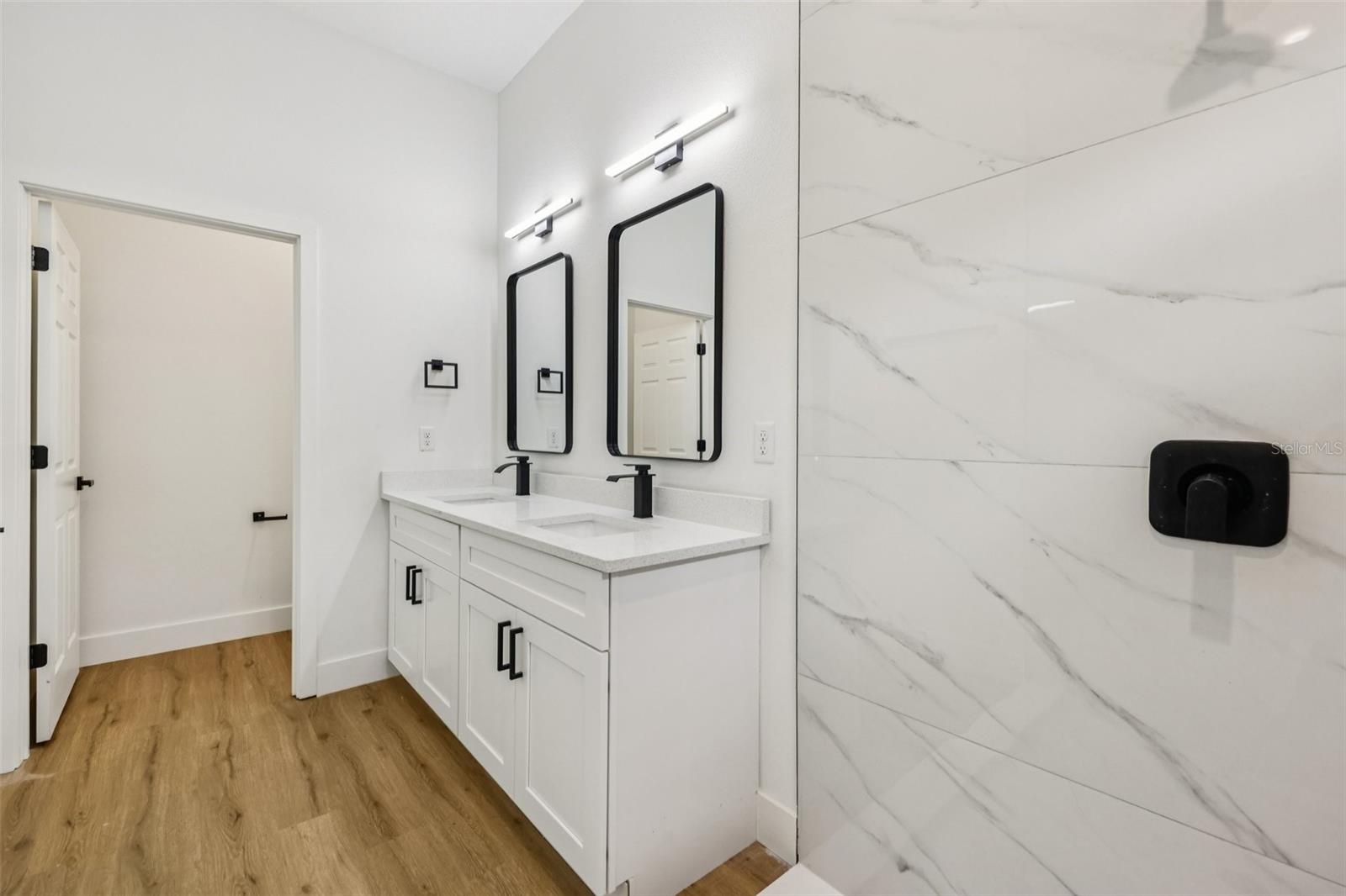 SILVER SPRING SHORES - Residential