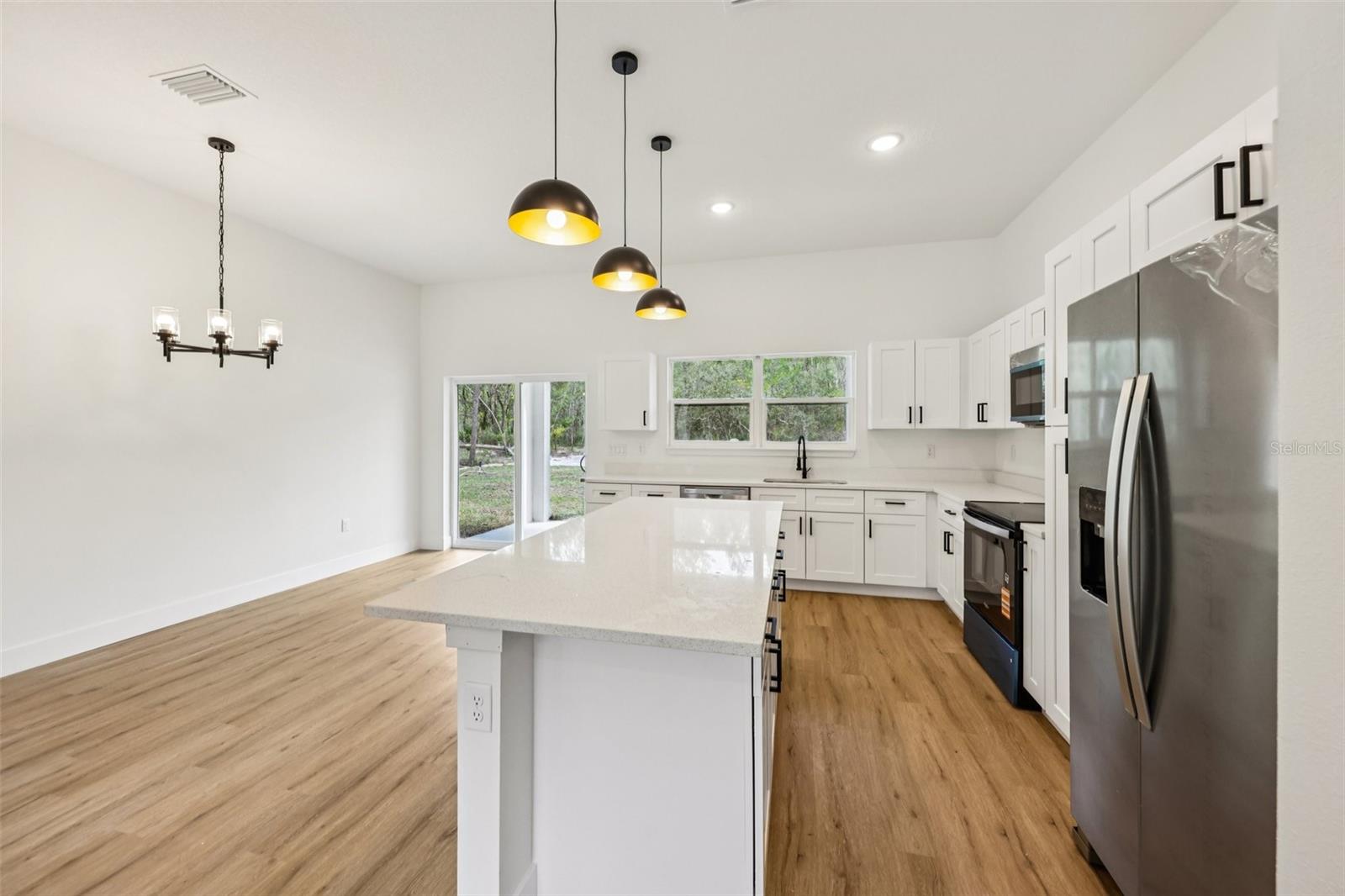 SILVER SPRING SHORES - Residential