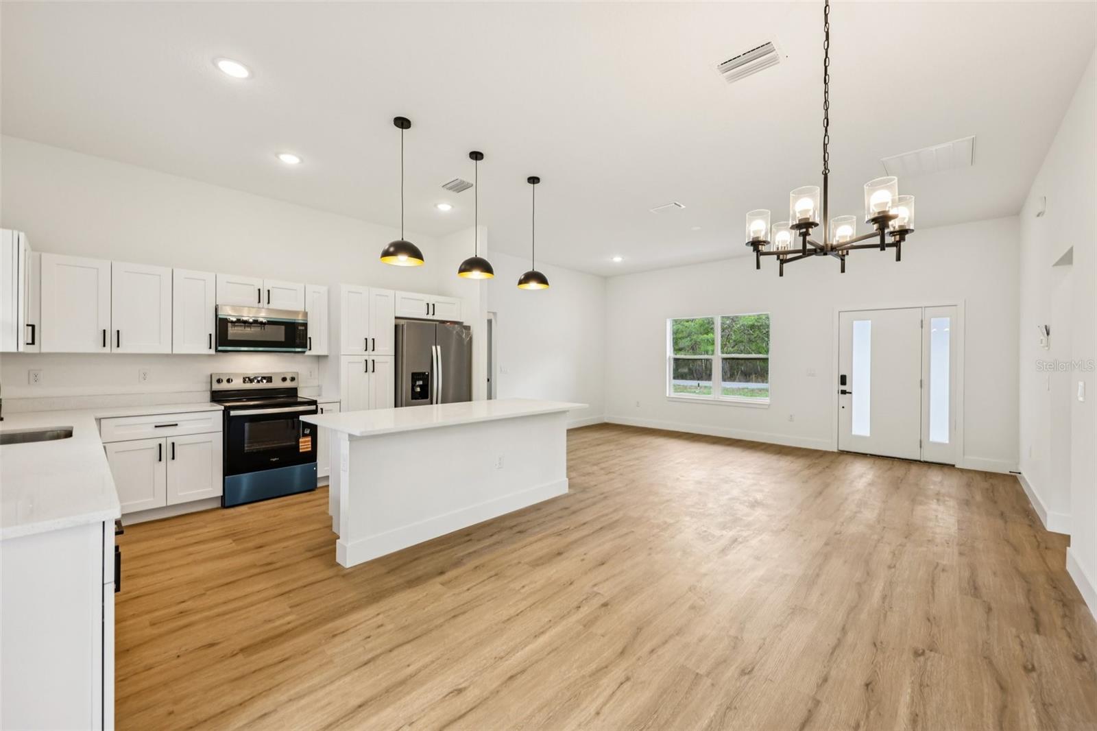 SILVER SPRING SHORES - Residential