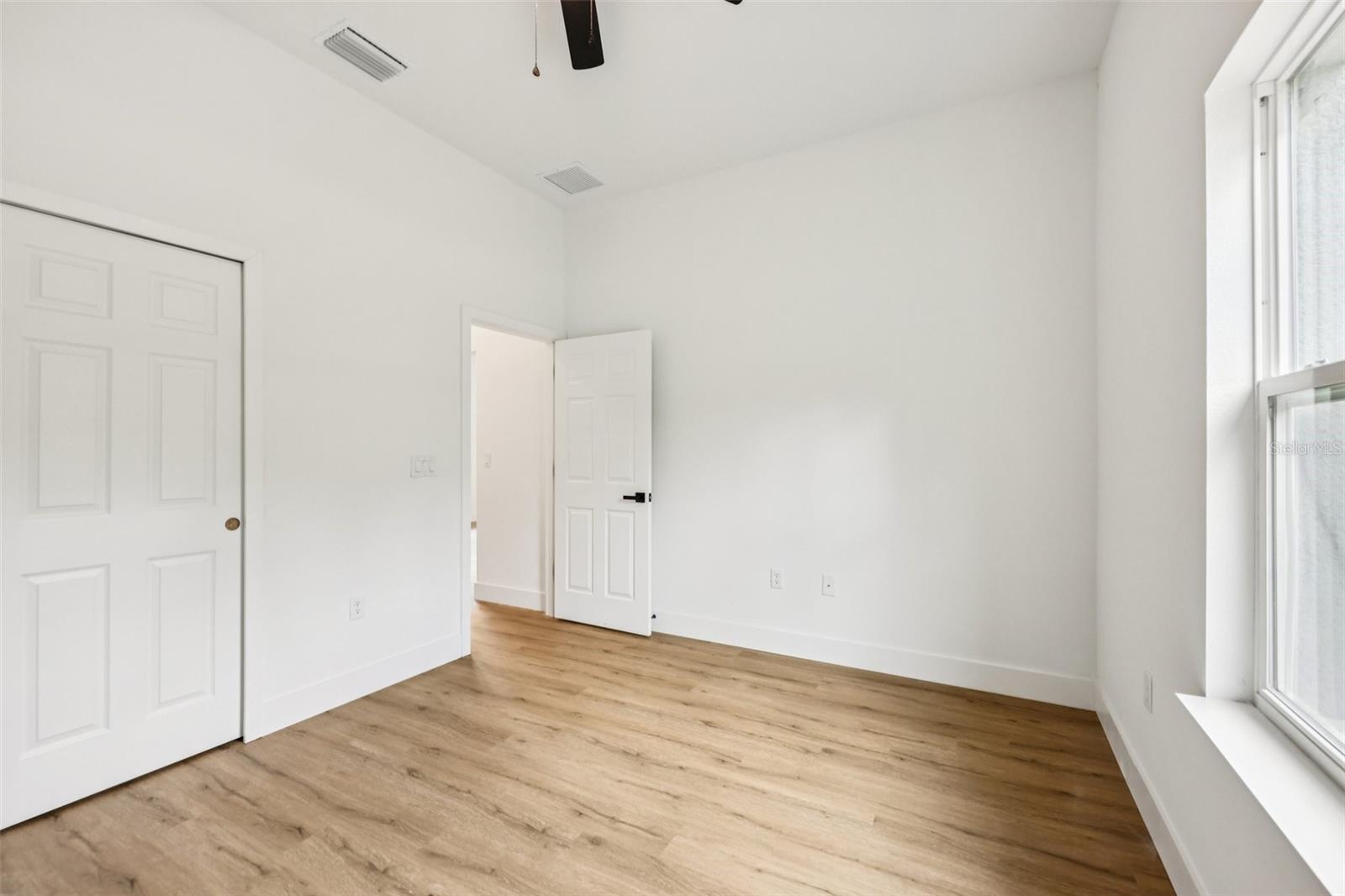 SILVER SPRING SHORES - Residential