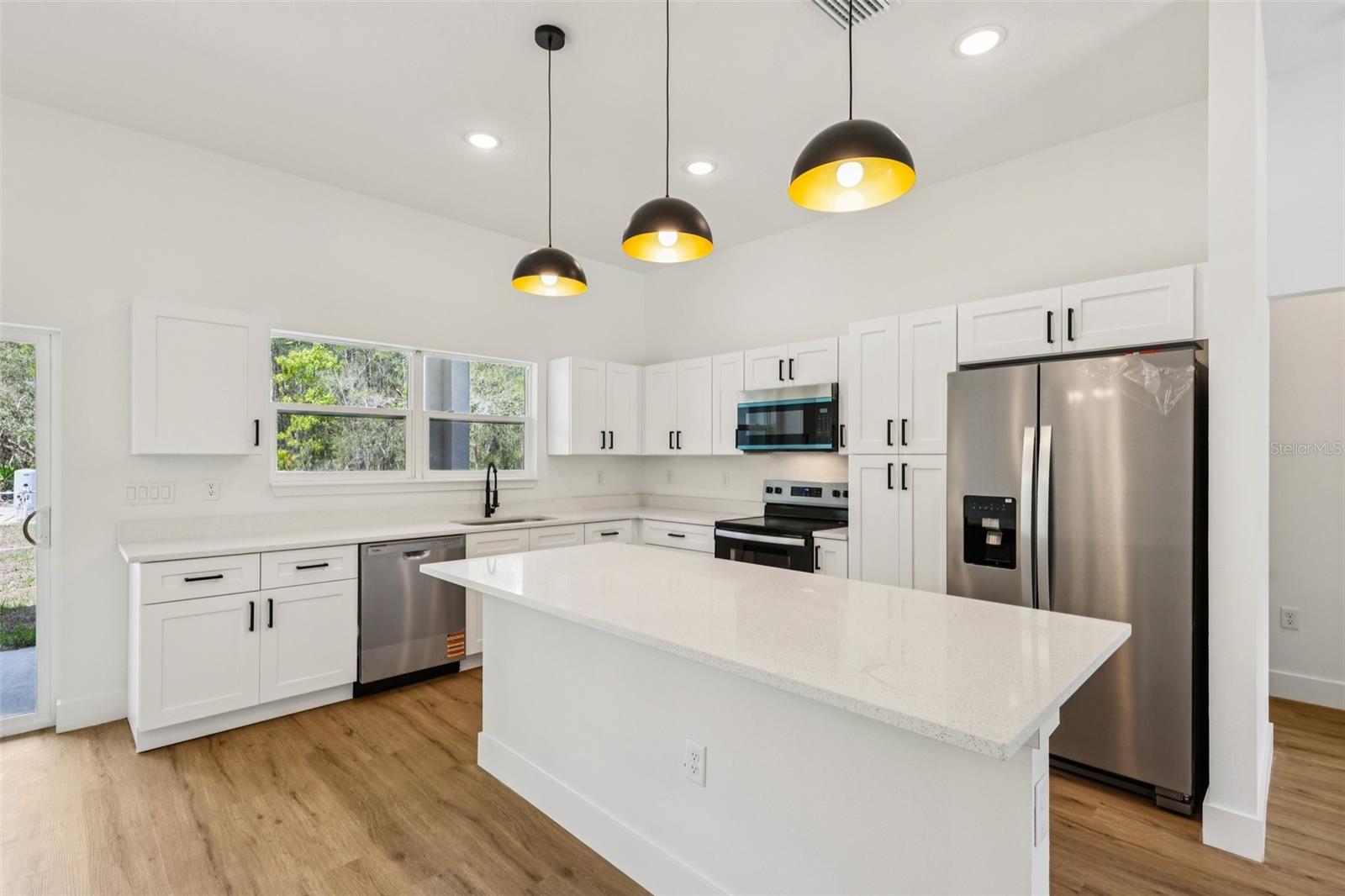 SILVER SPRING SHORES - Residential