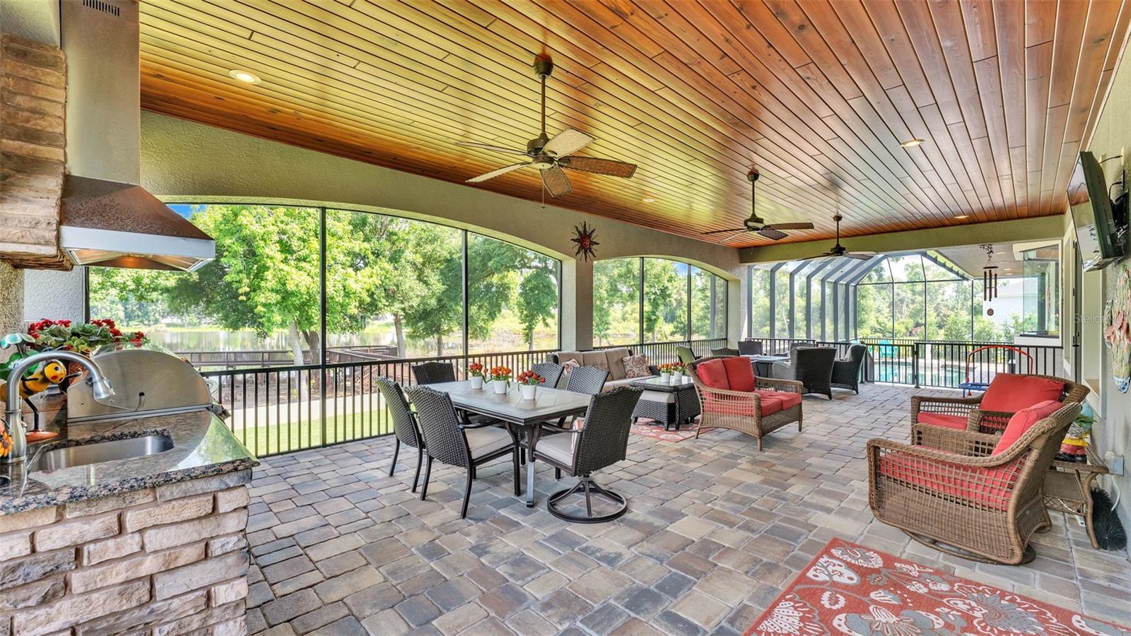 6475 AVALON WOODS DRIVE