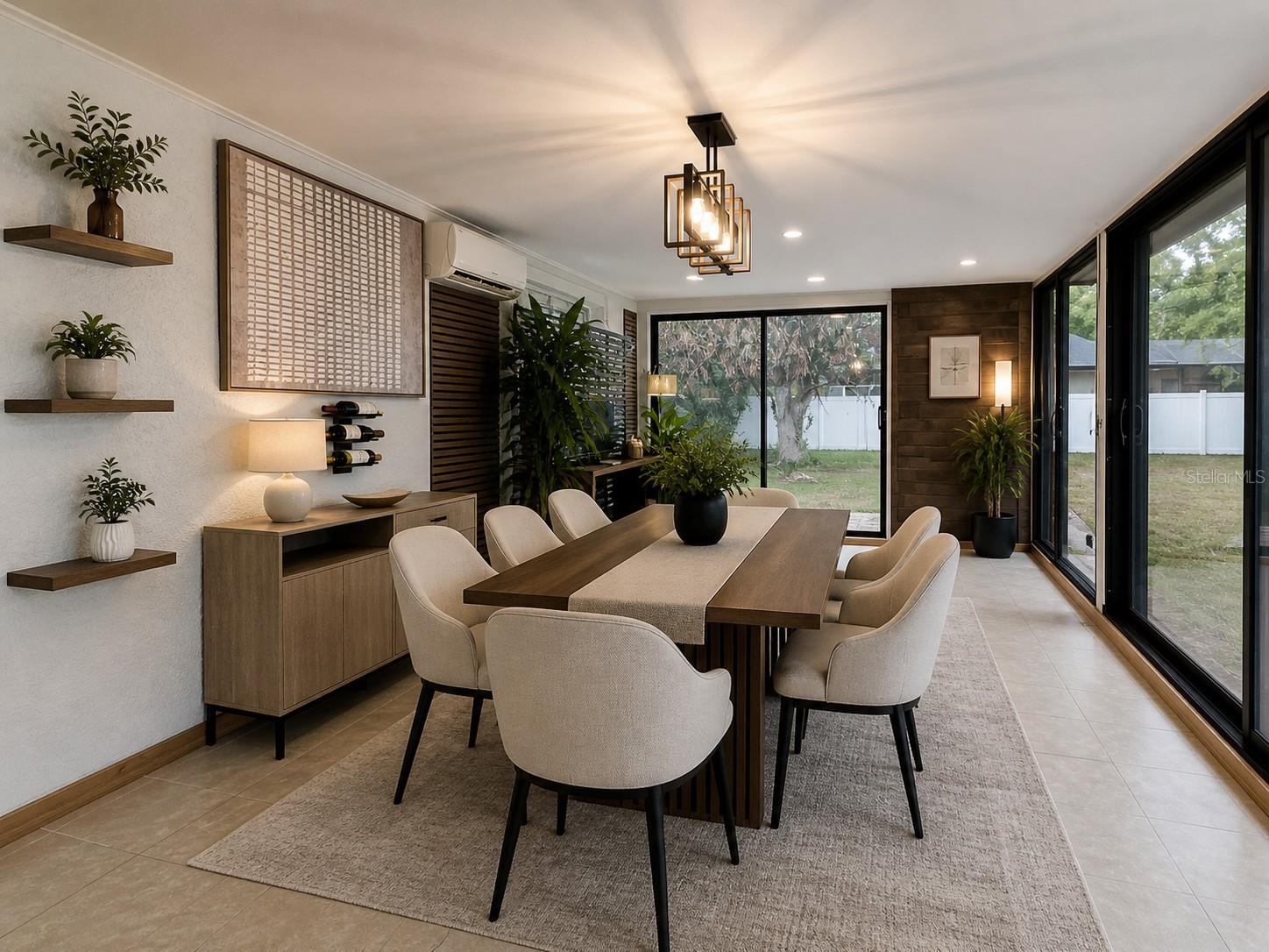LAVADA COURT - Residential