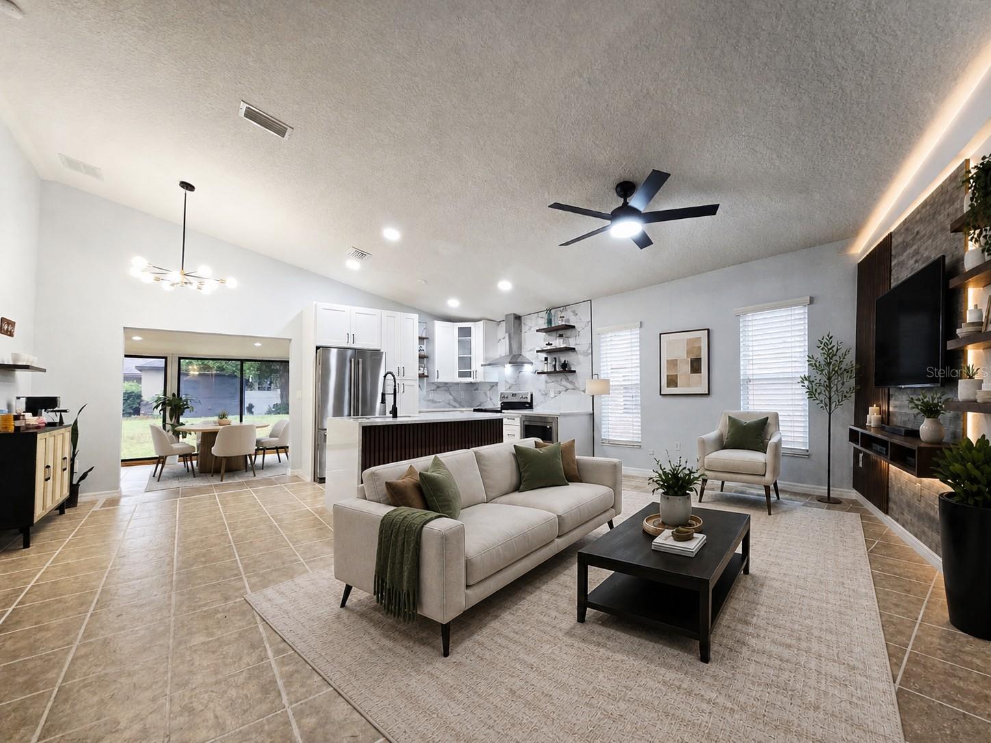 LAVADA COURT - Residential