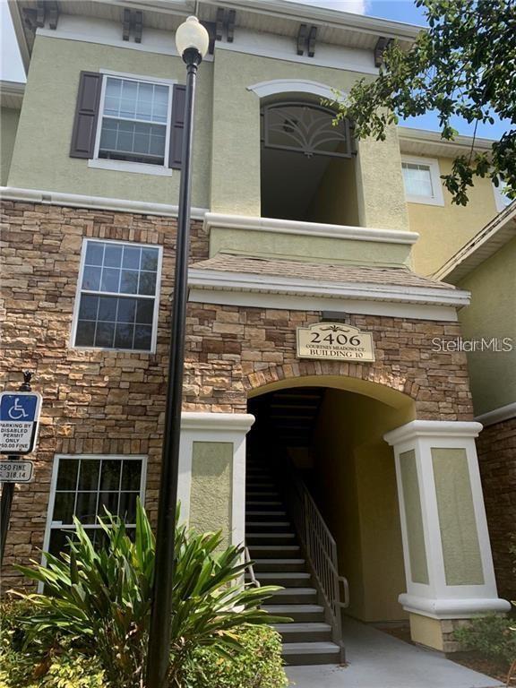 1BR/1BA 3rd floor, Vaulted celling's - Resort style Courtney Palms condo! Custom 42" kitchen cabinets, beautiful counter tops, spacious pantry, walk-in closet, garden bathtub, built-in computer niche with high speed internet access and 24-hour controlled gate access! laminated floors through out Very well maintained community grounds that feature stunning scenic walking trails, a refreshing resort-style swimming pool and spa with sun deck, terrific fitness center, business center, private movie theater and indoor basketball and racquetball courts! Easy access to downtown Tampa, Ybor and Channel side. AVAILABLE SEPTEMBER 1ST. Security deposit $1525.00, Application fee $75.00 (subject for background check), RENTERS INSURANCE IS REQUIRED.