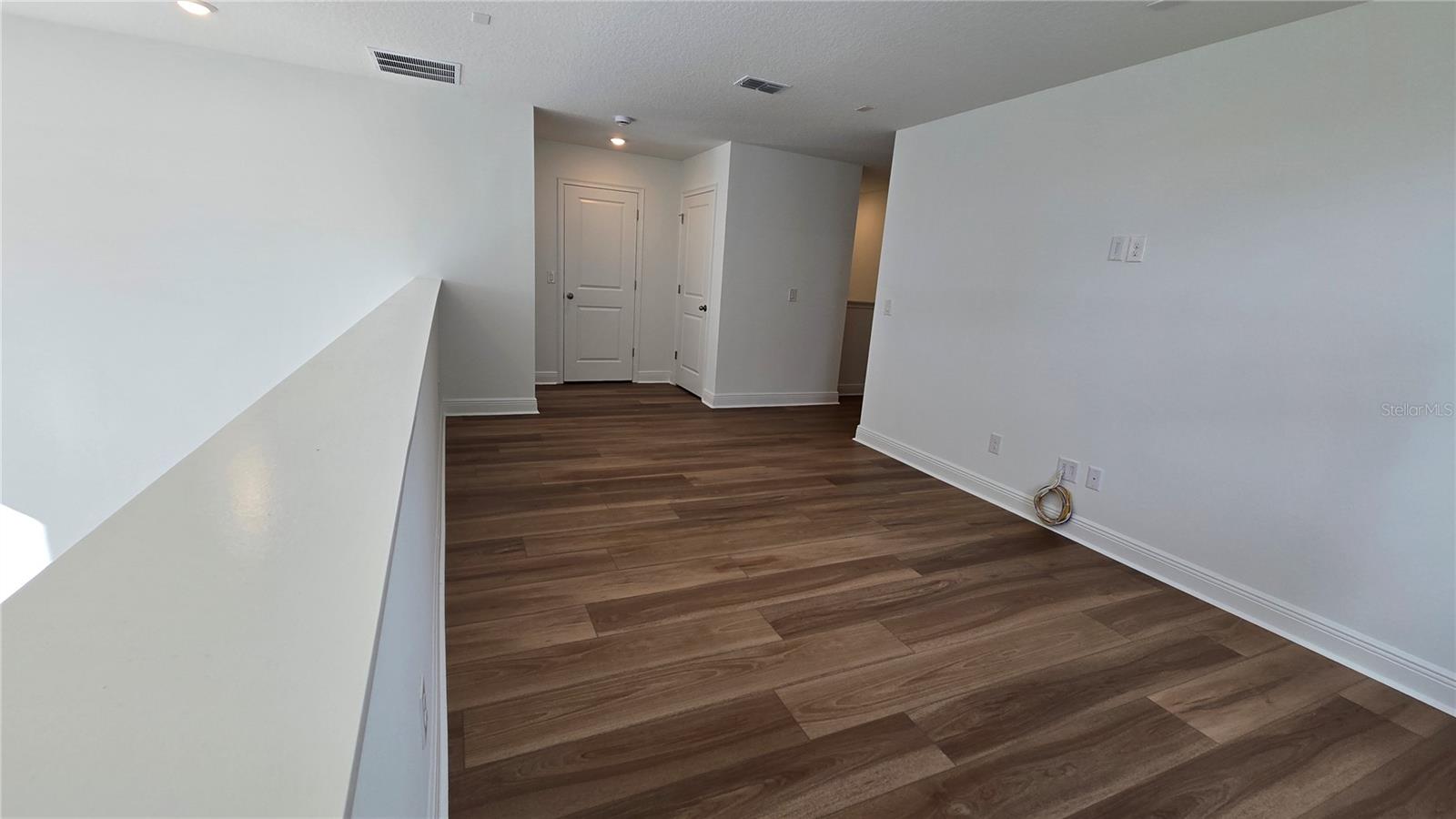 ELLINGTON PLACE - Residential Lease