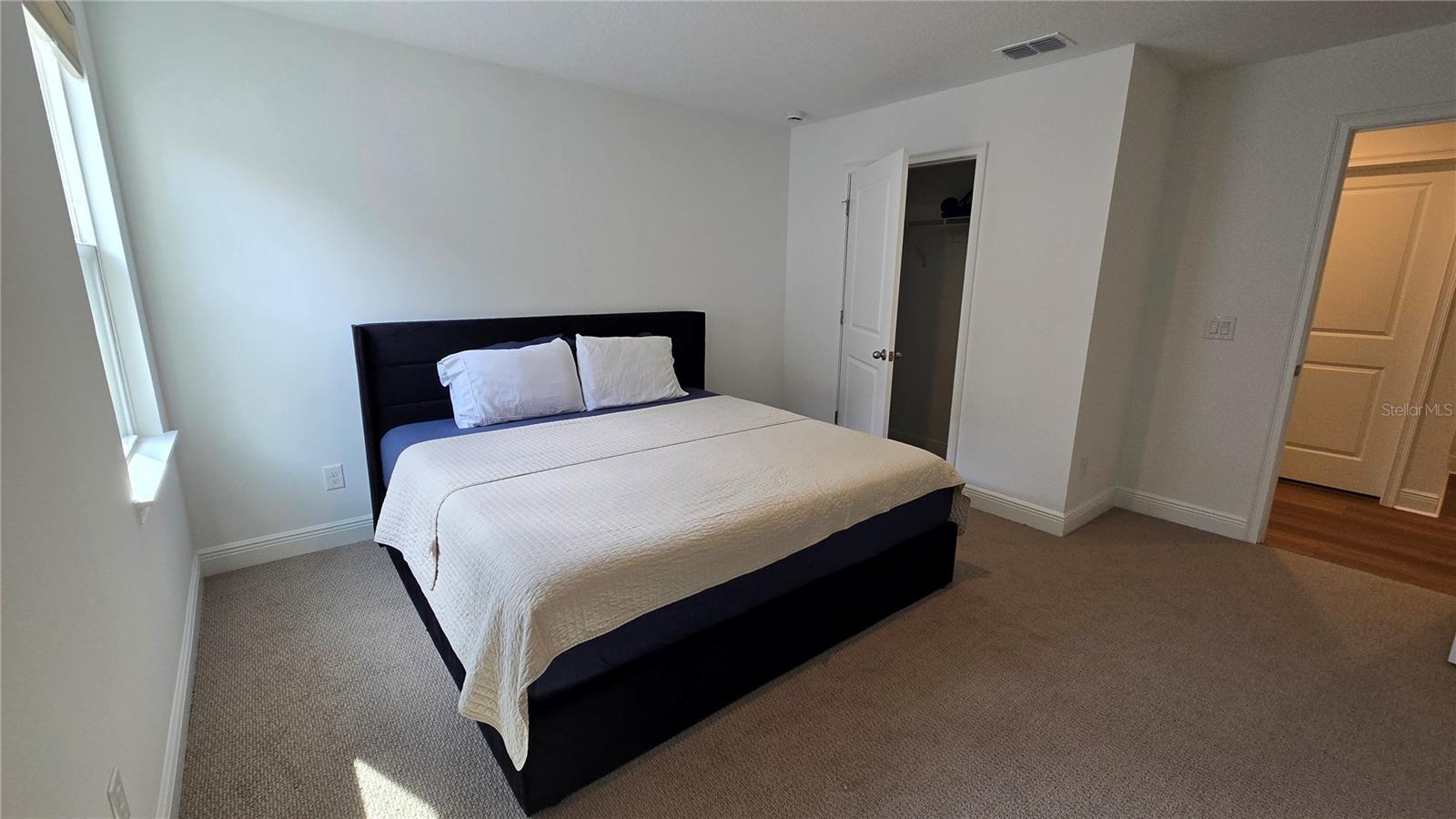 ELLINGTON PLACE - Residential Lease