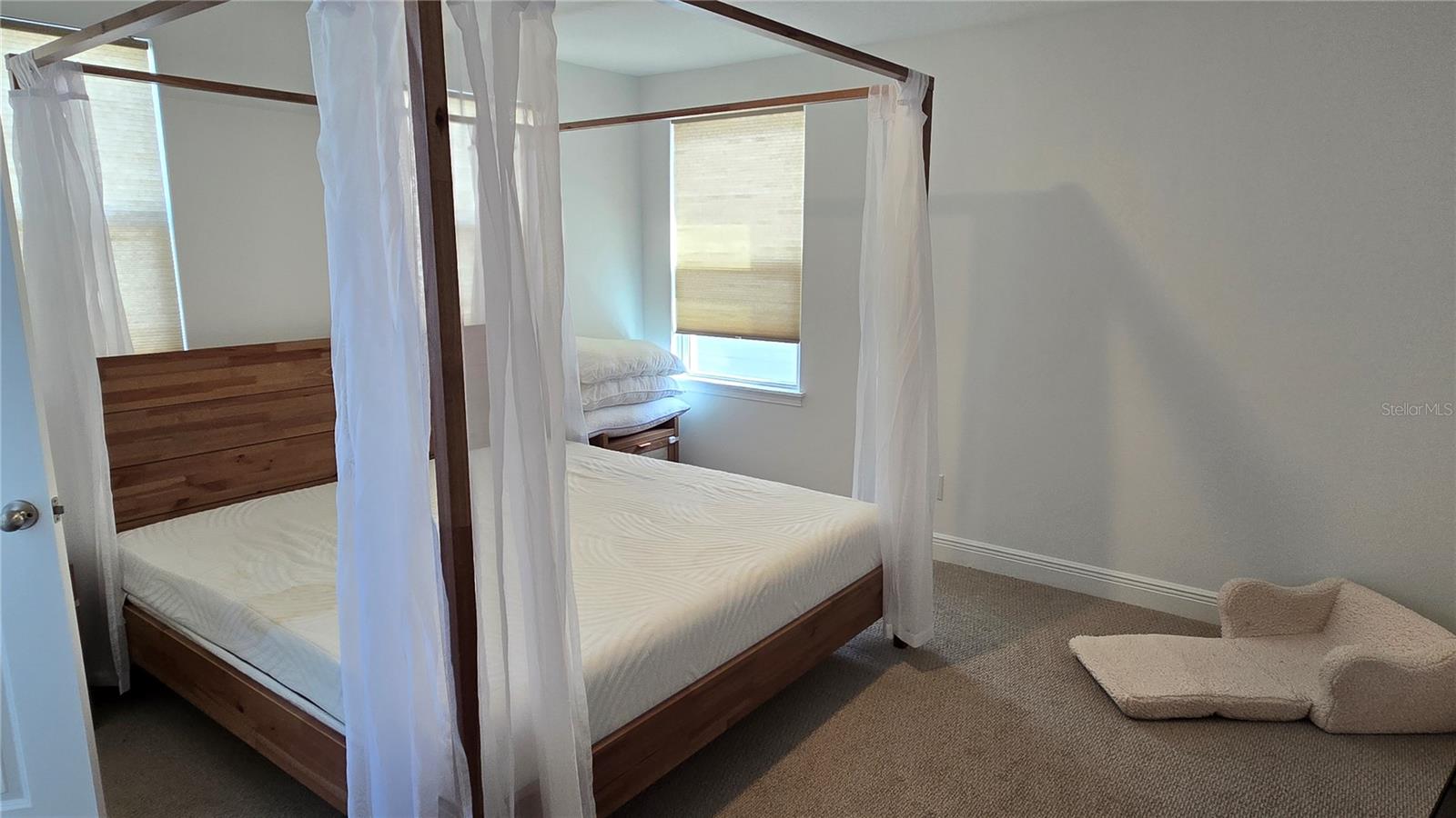 ELLINGTON PLACE - Residential Lease