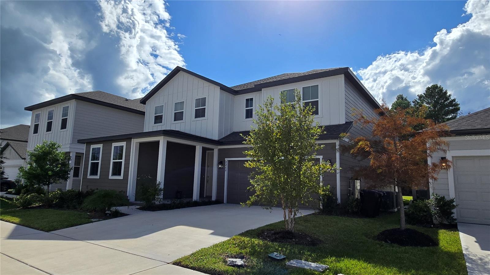 ELLINGTON PLACE - Residential Lease