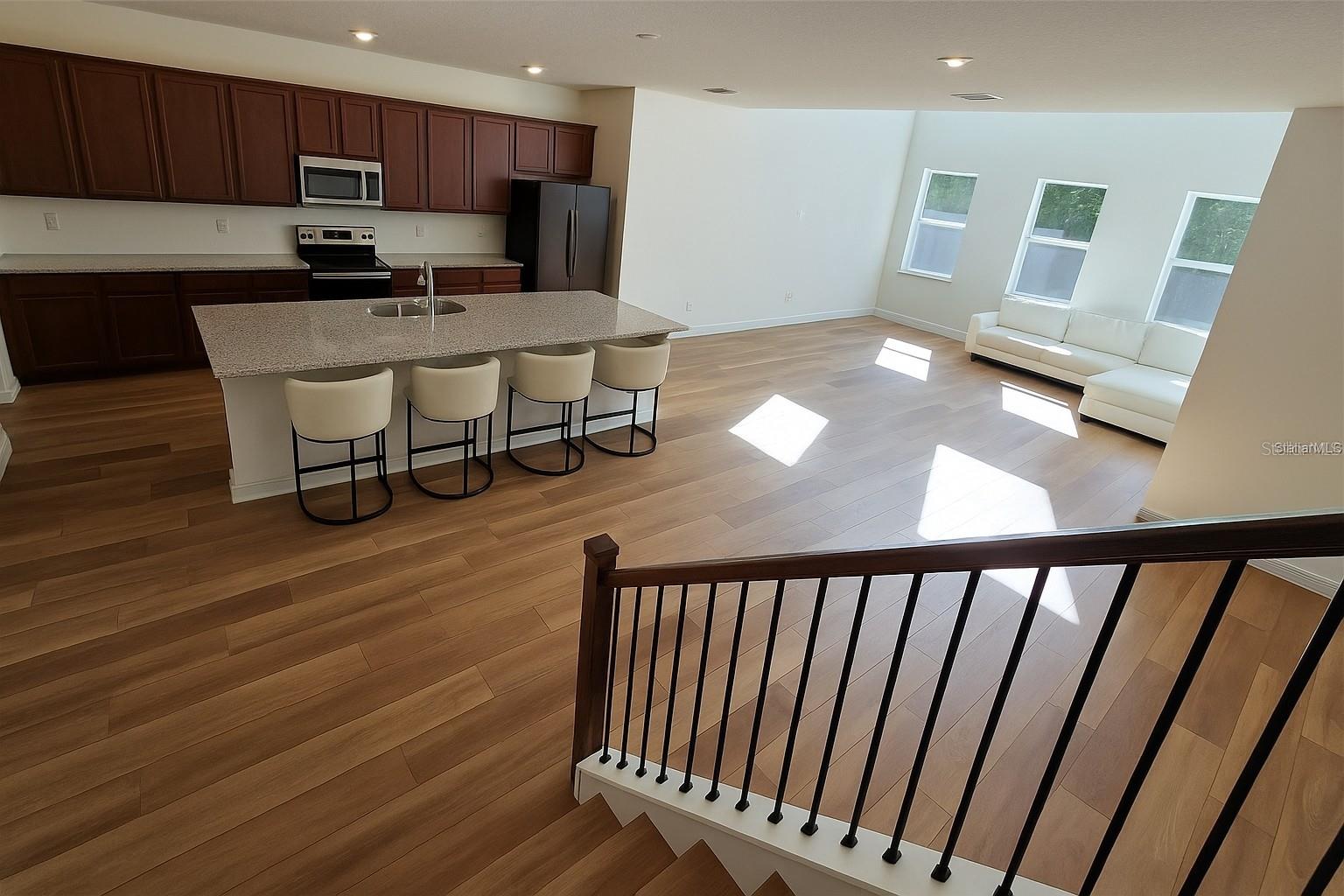 ELLINGTON PLACE - Residential Lease