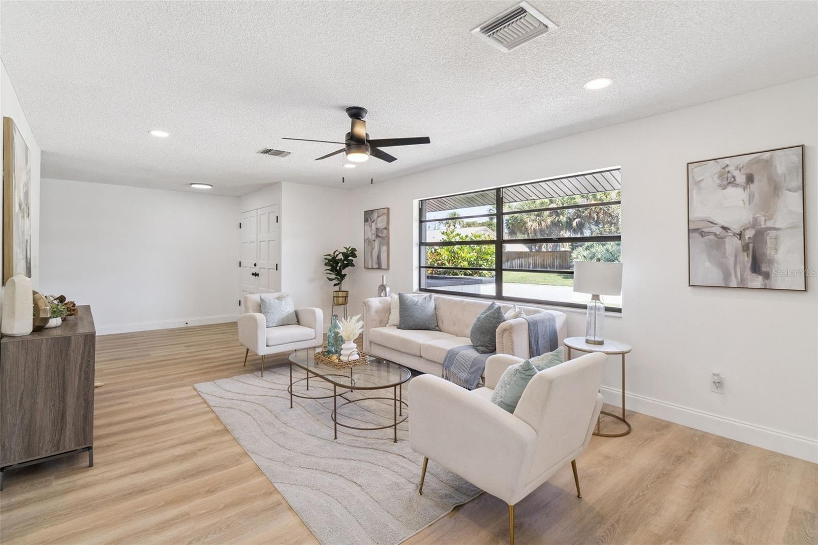 381 E RIVIERA BOULEVARD