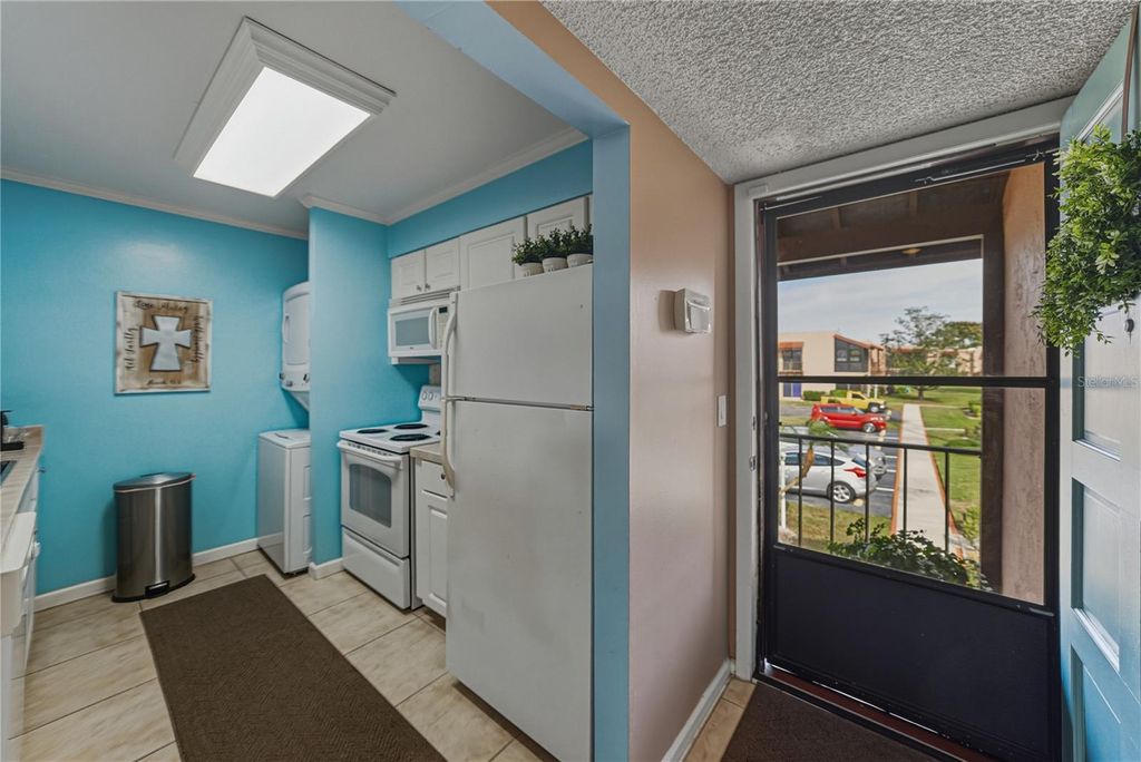 Photo of 205 La Casa #205, Lake Wales, FL 33898 (MLS # P4937016)