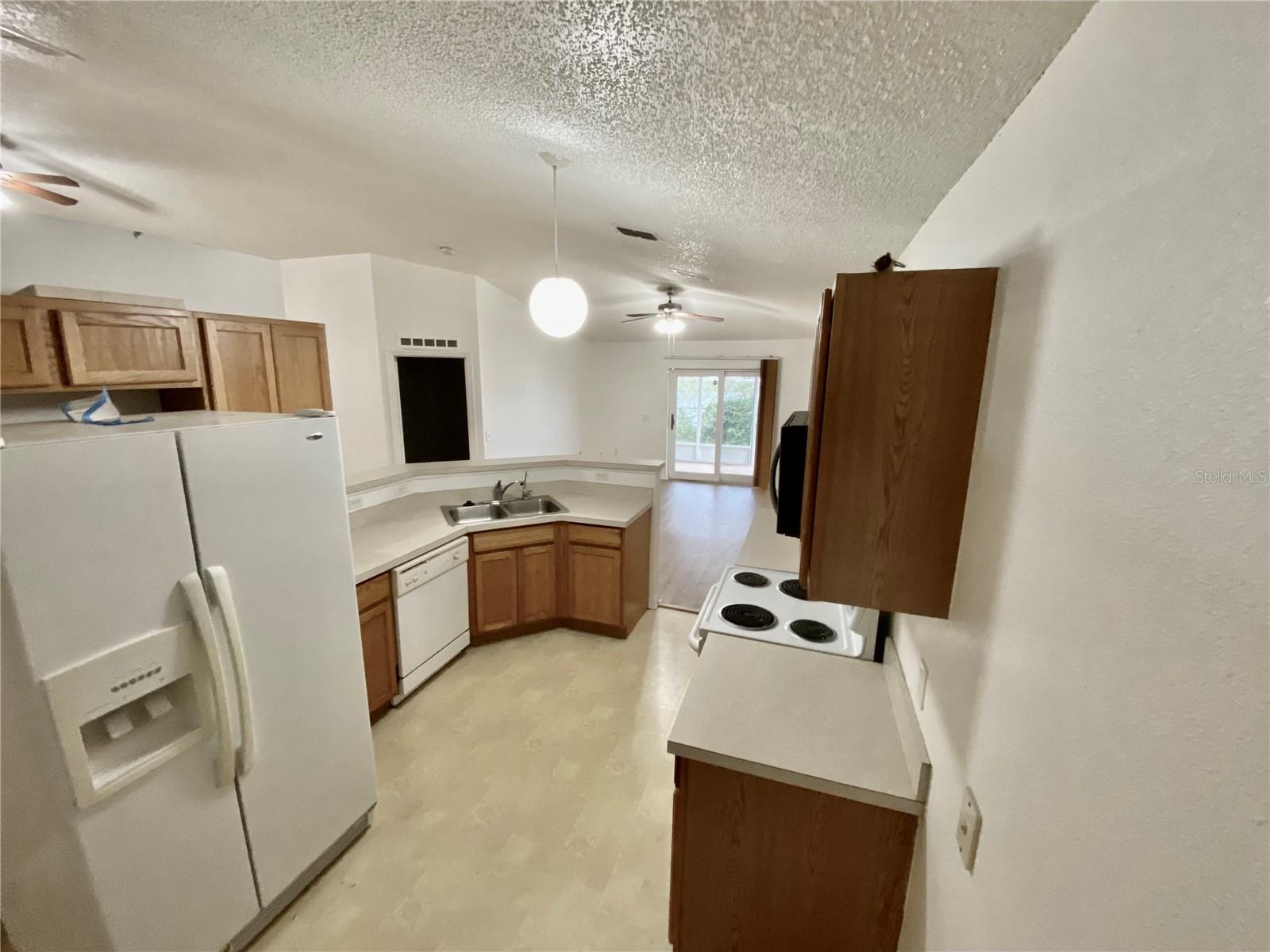 QUEENS COVE PH 04 - Residential Lease