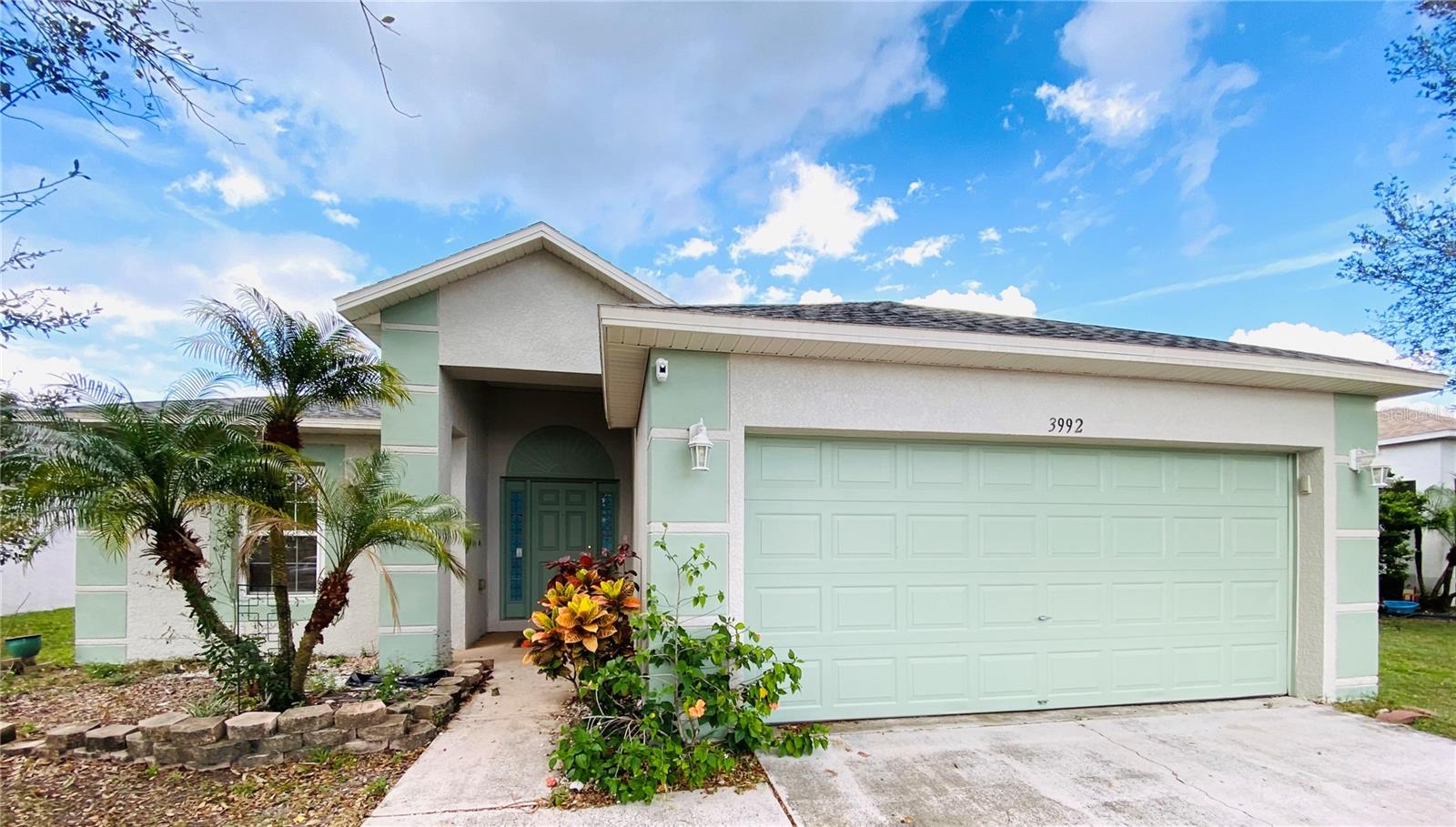 QUEENS COVE PH 04 - Residential Lease
