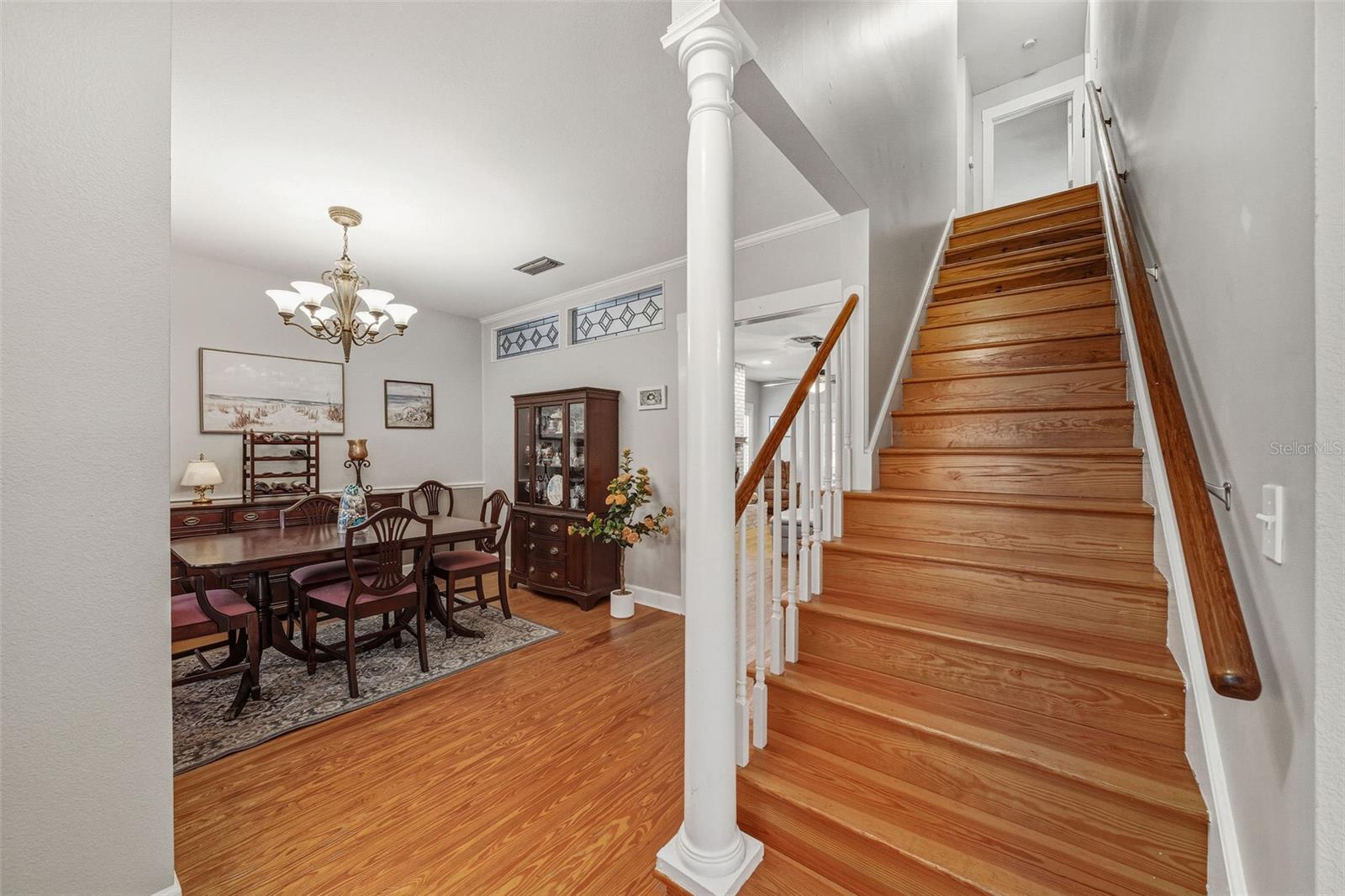 LAKE OAKS - Residential